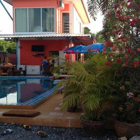 Hotel Mee Rak Vintage Bang Sare Exterior foto